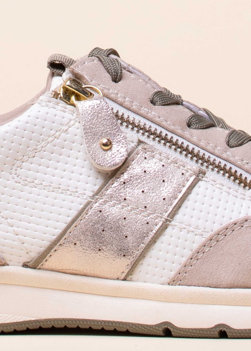 Jana laisvalaikio bateliai