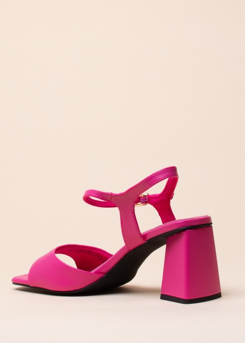 Marco Tozzi bateliai