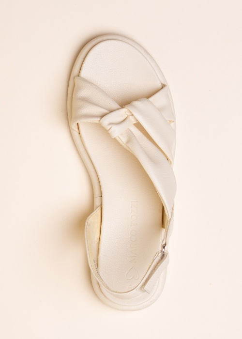 Marco Tozzi bateliai