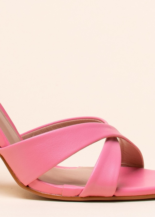 Loretta Vitale bateliai