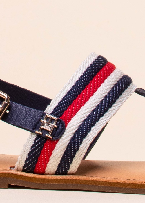 Tommy Hilfiger bateliai