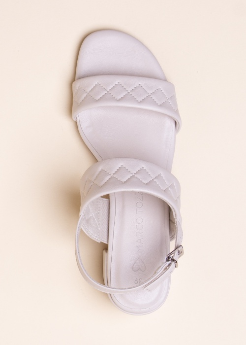 Marco Tozzi bateliai