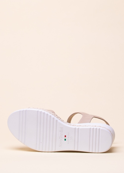 NeroGiardini bateliai