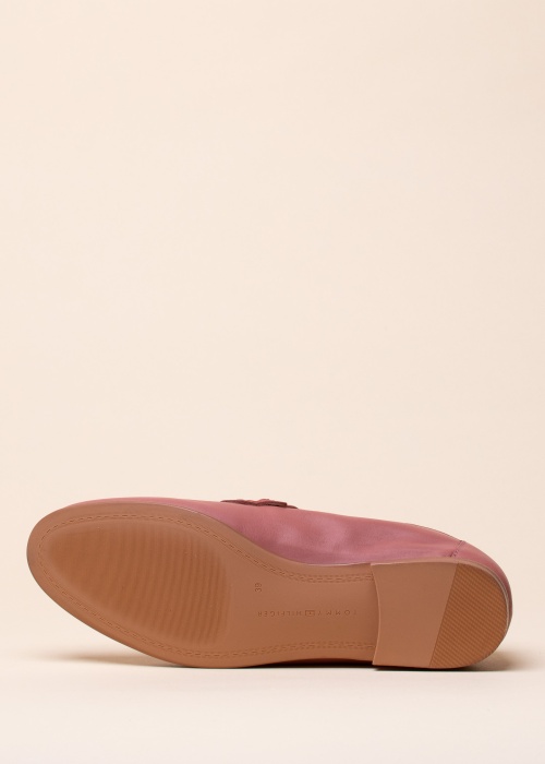 Tommy Hilfiger bateliai