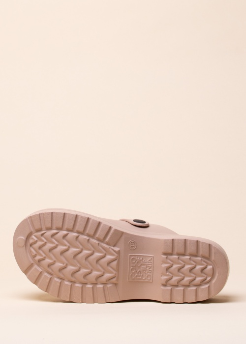 Colors of California sandalai