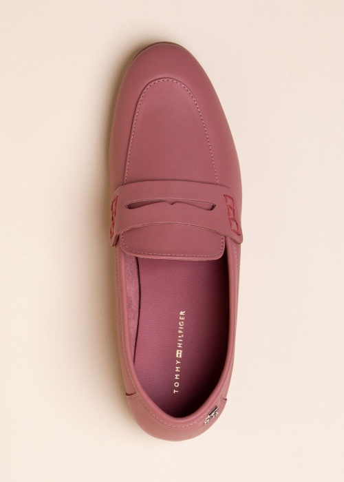 Tommy Hilfiger bateliai