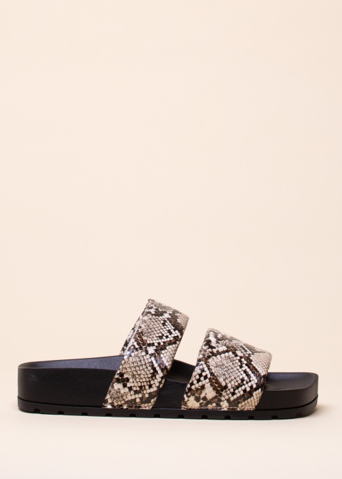 Colors of California sandalai