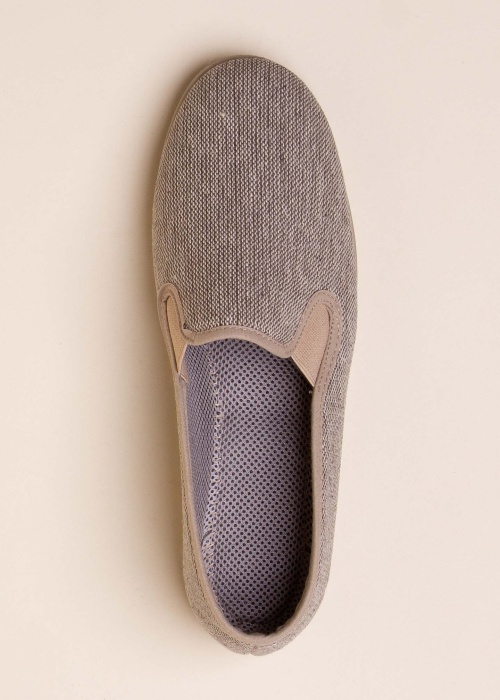 Campello uždari bateliai