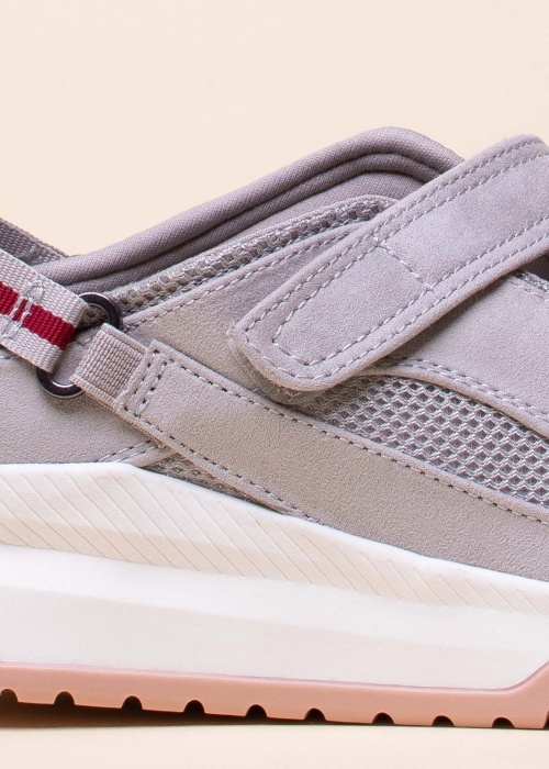 Jana laisvalaikio bateliai