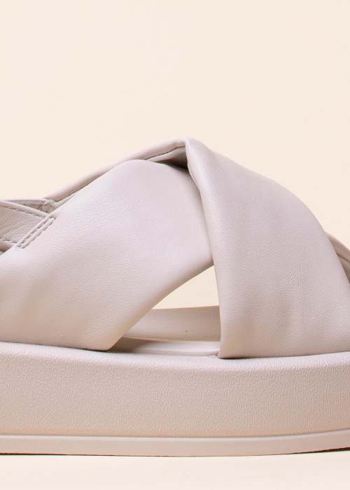 Bagatt bateliai Hanoi