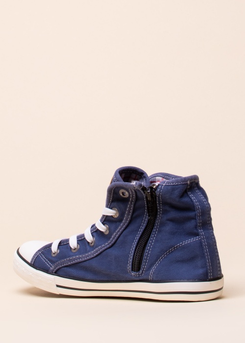 Mustang laisvalaikio batai