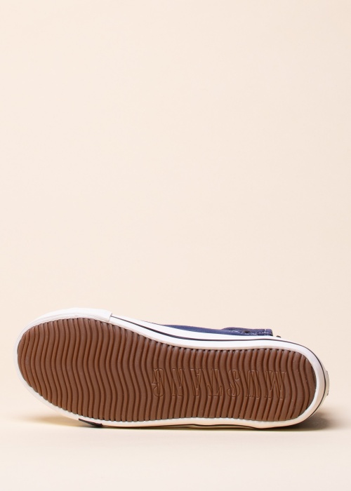 Mustang laisvalaikio batai