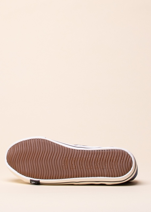 Mustang laisvalaikio batai