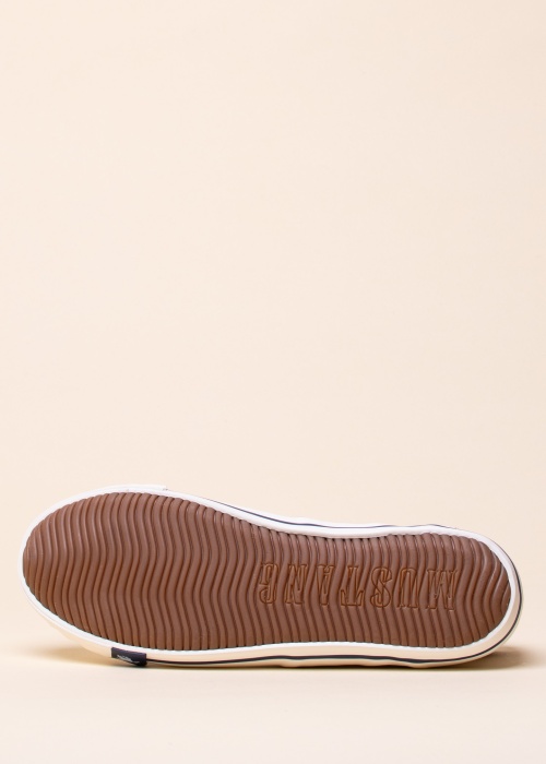 Mustang laisvalaikio batai