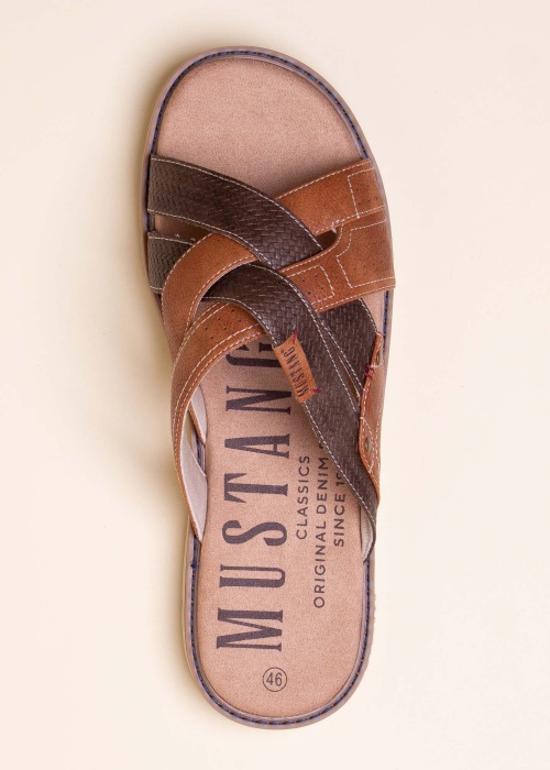 Mustang sandalai