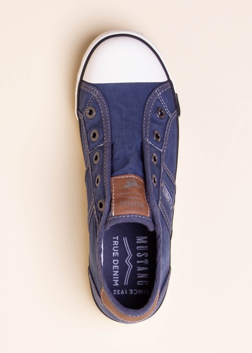 Mustang laisvalaikio batai