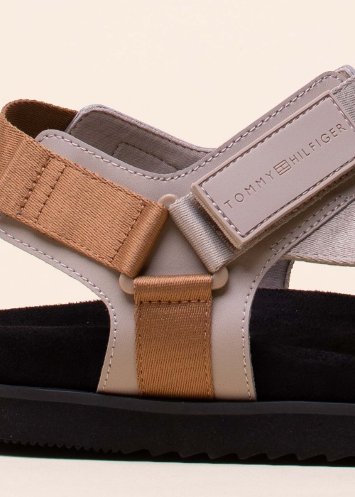 Tommy Hilfiger sandalai