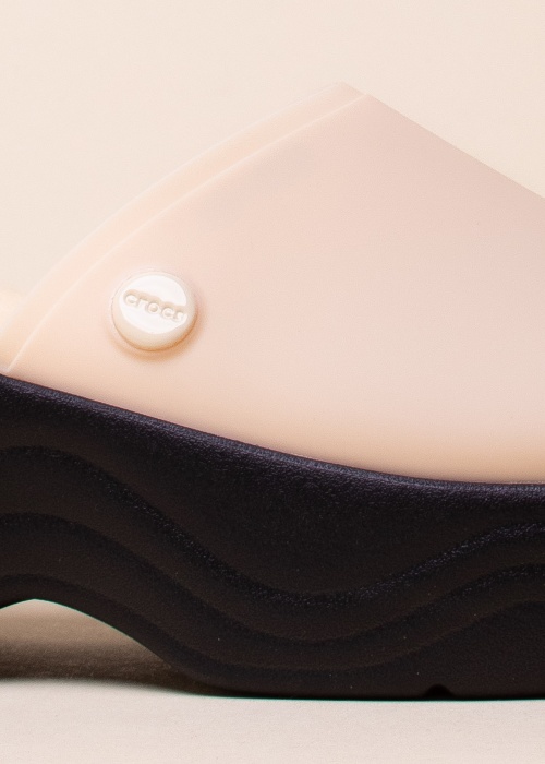 Crocs sandalai Skyline