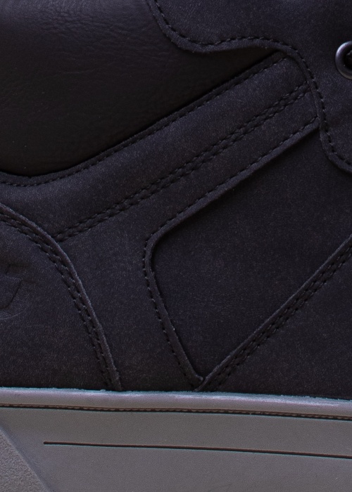 SJ laisvalaikio batai