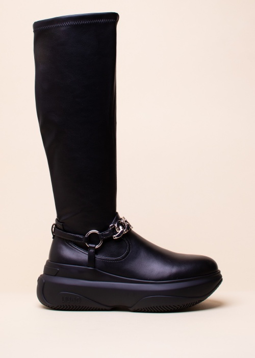 Liu-Jo batai June 20