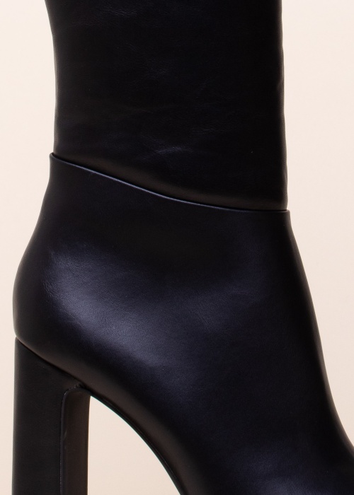 Steve Madden batai Ally