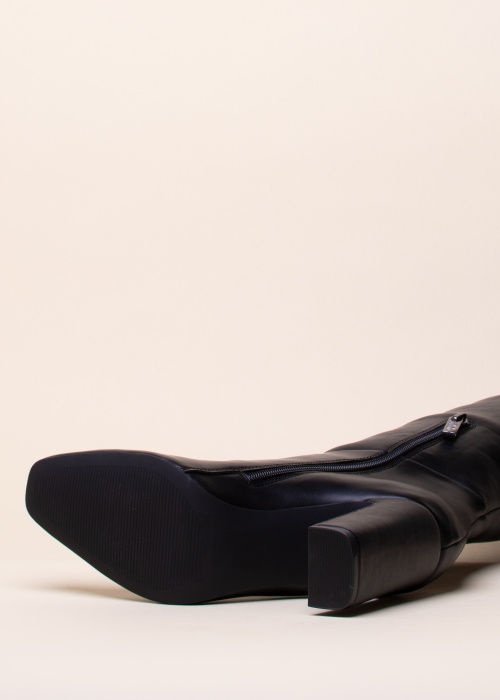 Steve Madden batai Ally