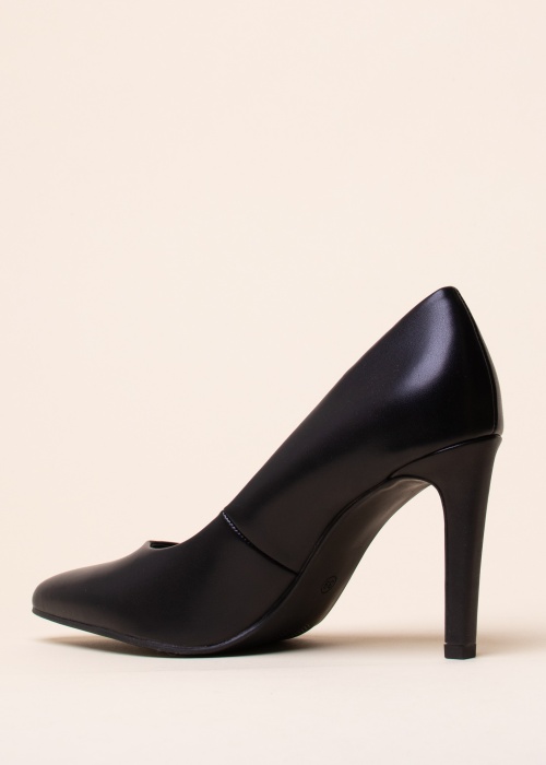 Marco Tozzi bateliai