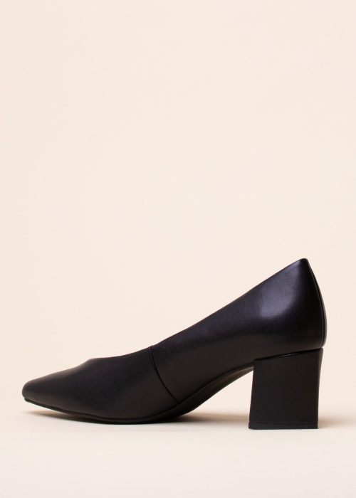 Marco Tozzi bateliai