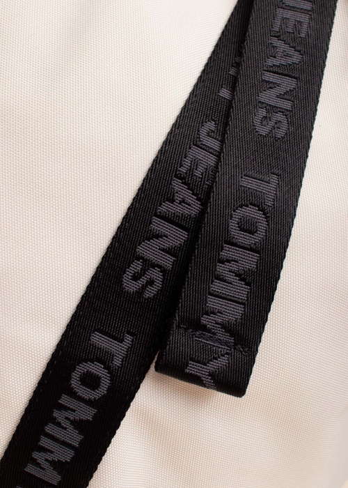 Tommy Jeans rankinė Essential