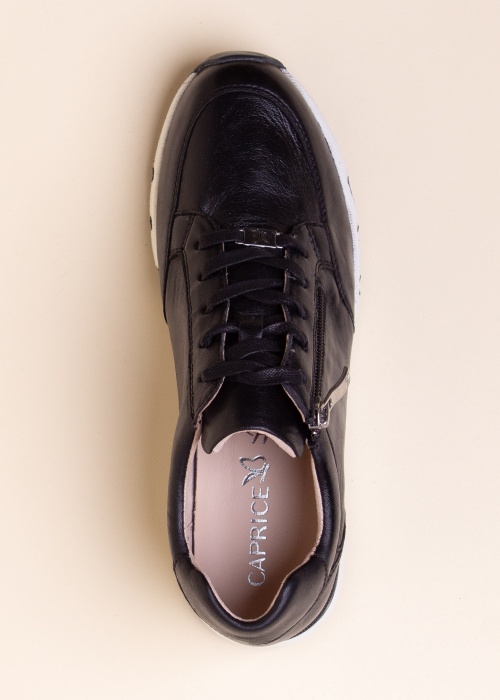 Caprice laisvalaikio bateliai