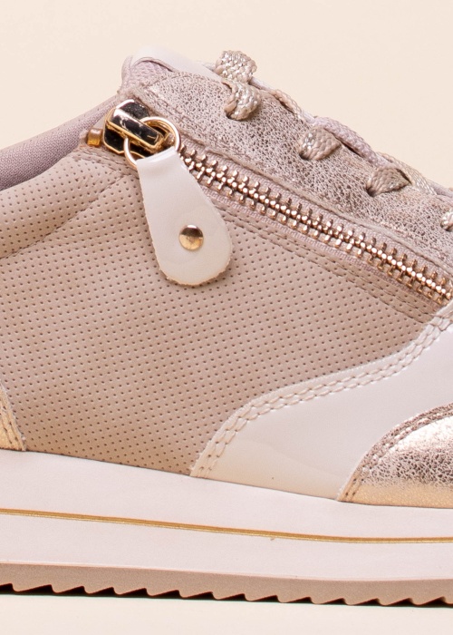 Jana laisvalaikio bateliai