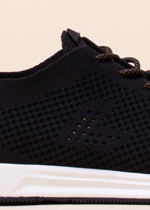 Luhta laisvalaikio bateliai Osaava