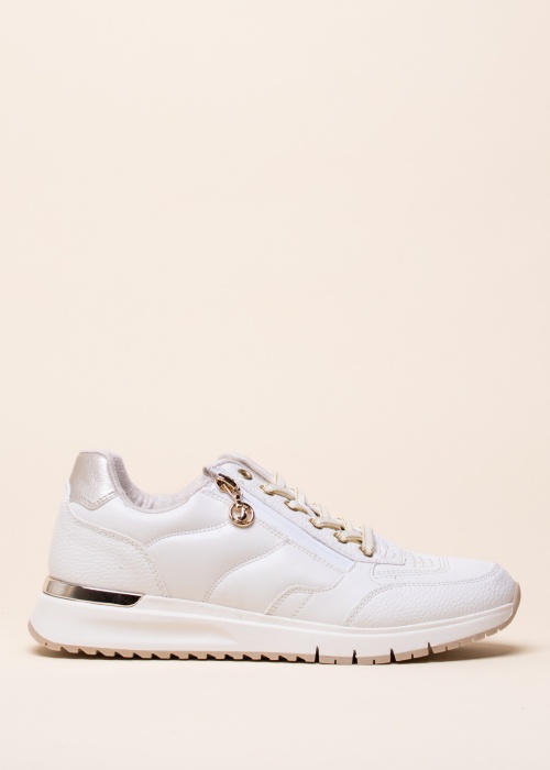 SJ laisvalaikio bateliai