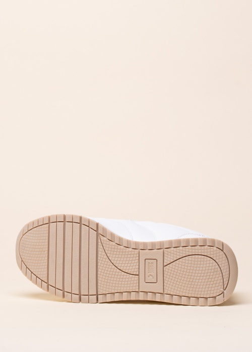 SJ laisvalaikio bateliai