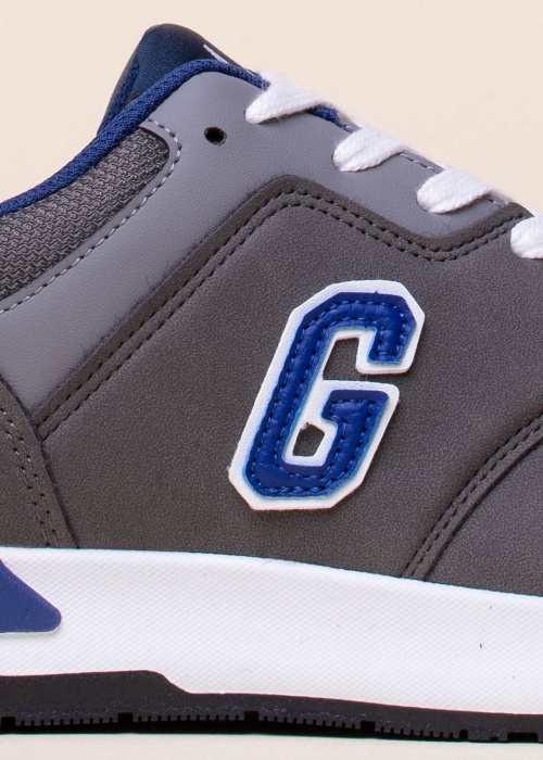 GAP laisvalaikio bateliai