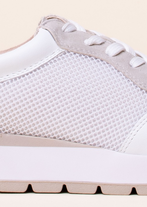 Caprice laisvalaikio bateliai