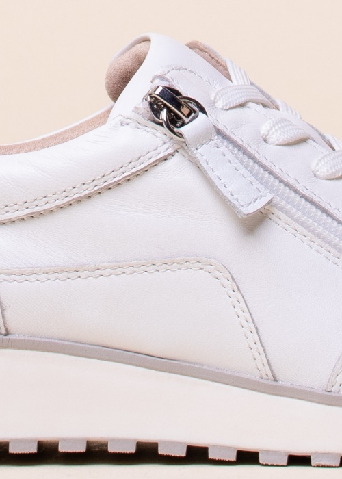 Caprice laisvalaikio bateliai