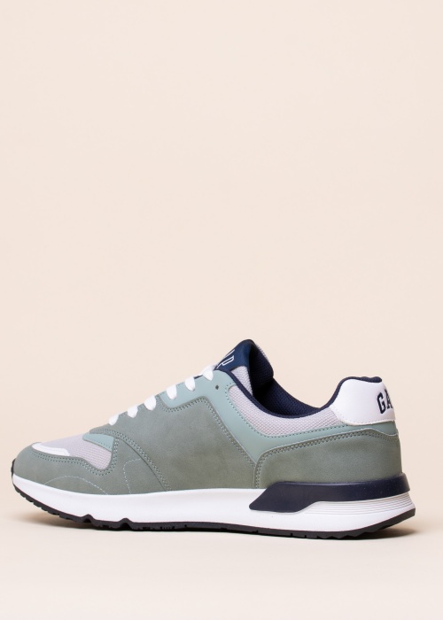 GAP laisvalaikio bateliai