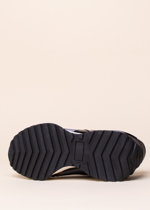 SJ laisvalaikio bateliai