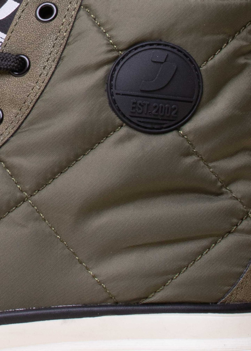 SJ laisvalaikio bateliai