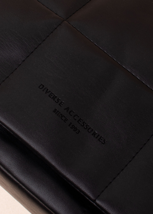 Diverse rankinė Puri Iii