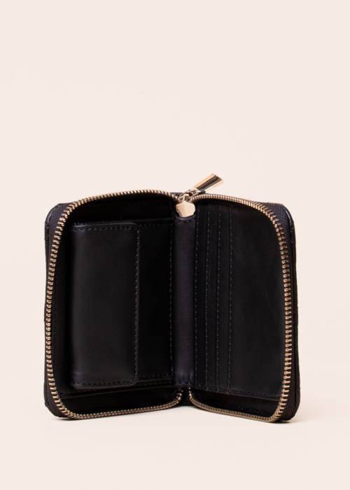 Guess piniginė Eco Carly