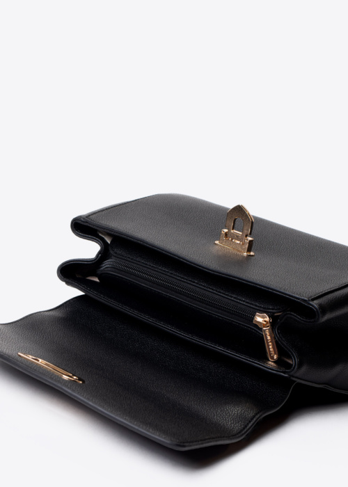 David Jones rankinė