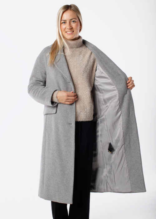 Ivo Nikkolo Villane mantija Calvine