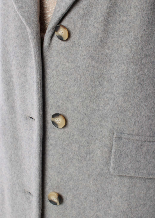 Ivo Nikkolo Villane mantija Calvine