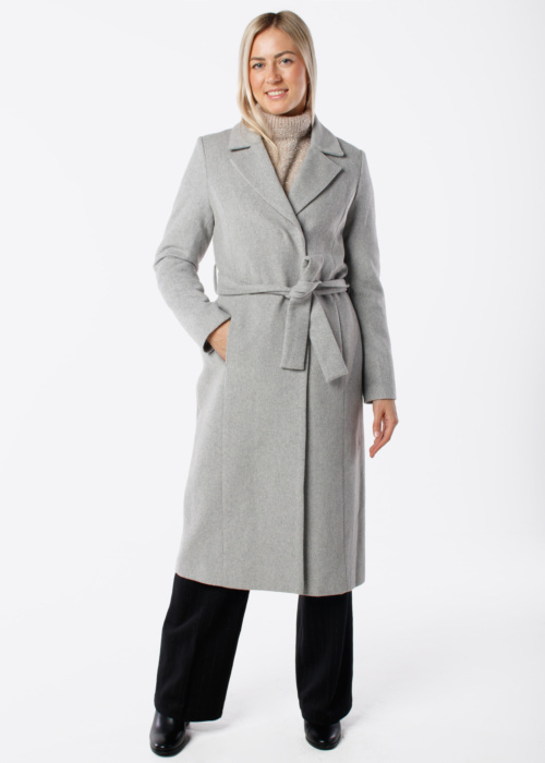 Ivo Nikkolo Villane mantija Cali