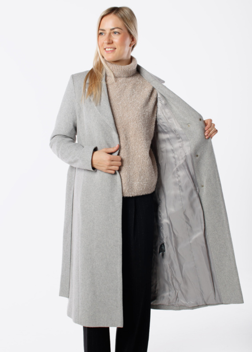 Ivo Nikkolo Villane mantija Cali