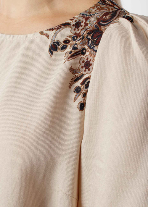 Fransa palaidinė Adara