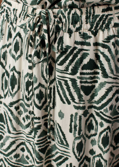 b.young sijonas Joella