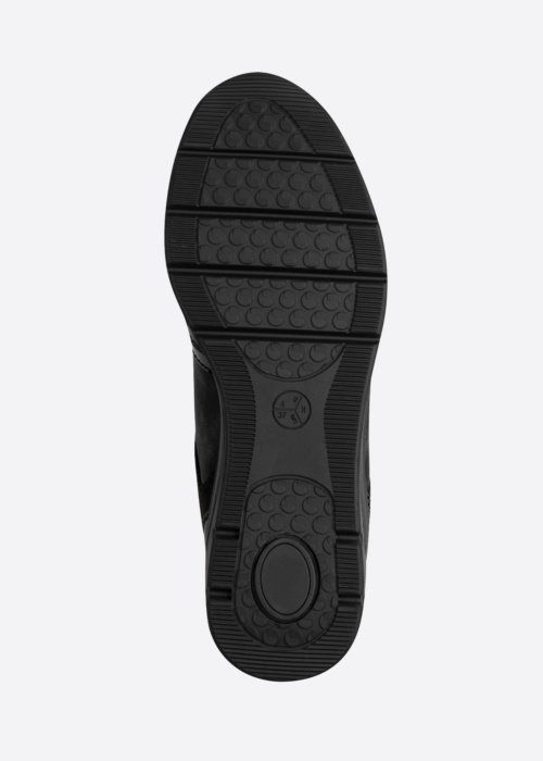 Jana laisvalaikio bateliai